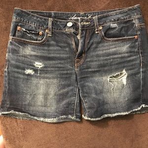 Size 6 Cut off shorts